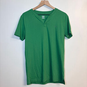 Victoria's Secret PINK New With Tags Green Short Sleeve V-Neck Tee XS